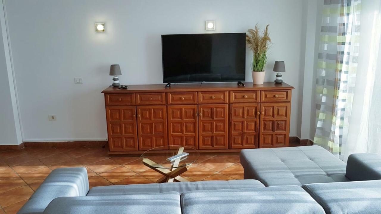 Apartamento Amplio Y Tranquilo Con Vistas Лос Реалехос Екстериор снимка