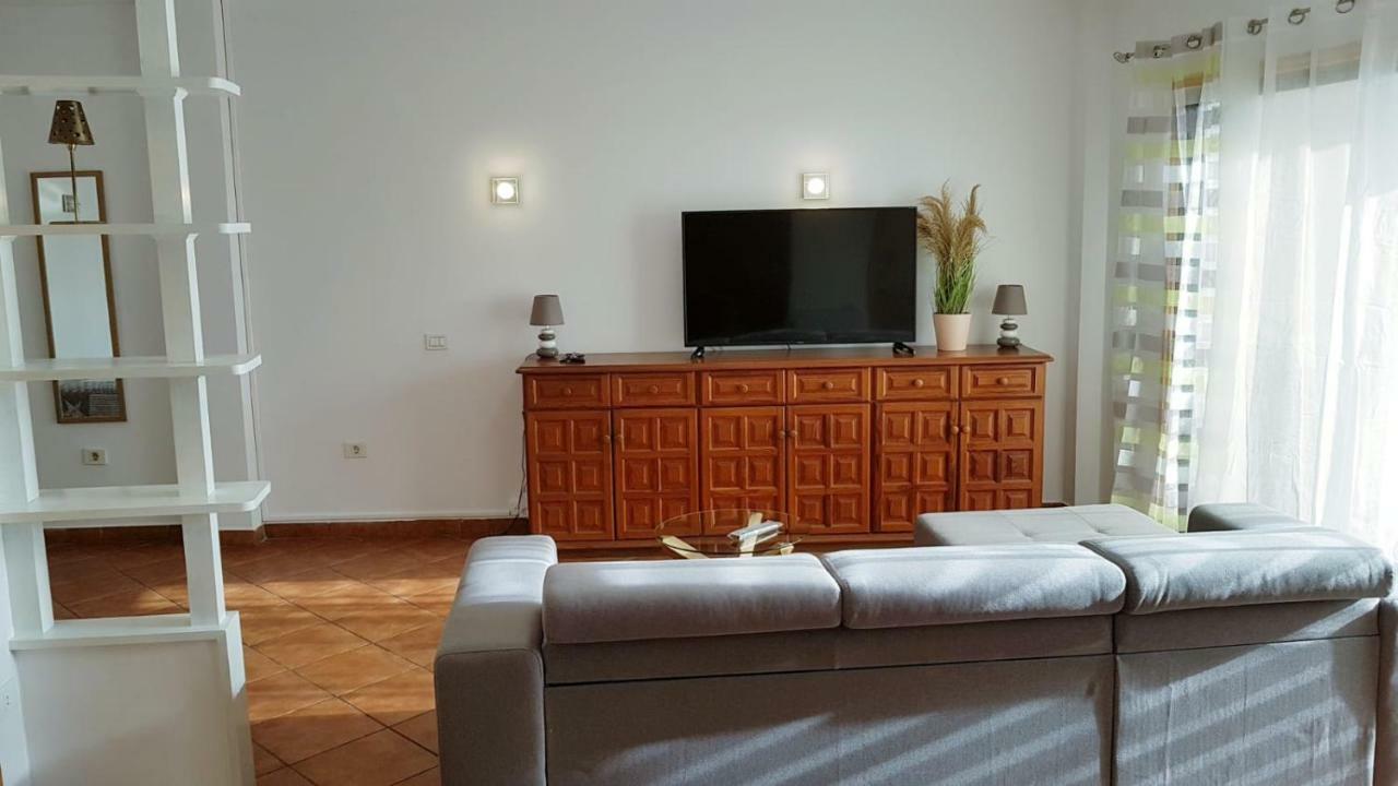 Apartamento Amplio Y Tranquilo Con Vistas Лос Реалехос Екстериор снимка